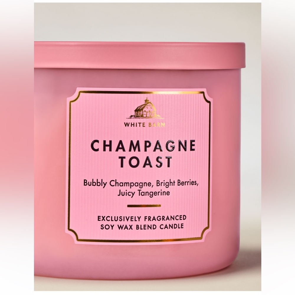 Bath and Body Works Champagne Toast Candle - Picture 2 of 4